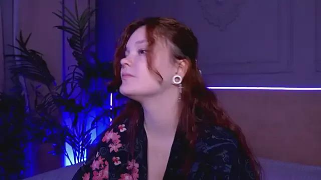 EnnySunrise on StripChat 