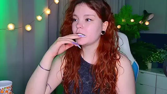 EnnySunrise on StripChat 
