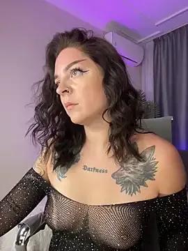 Eva_Millss on StripChat