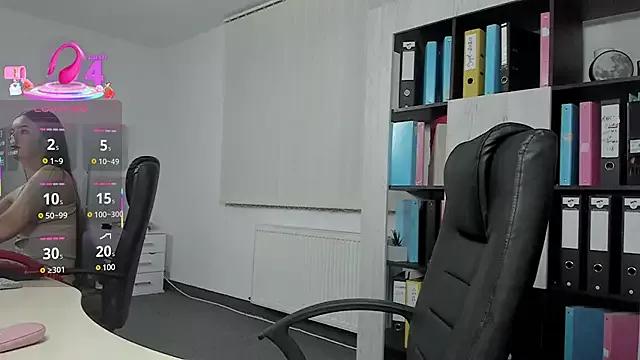 EvaaBaby on StripChat 