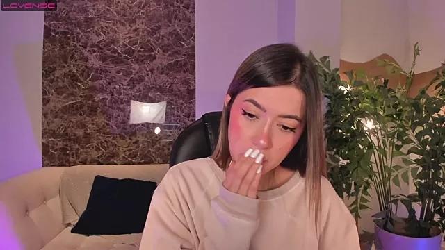 EveBensonX on StripChat 
