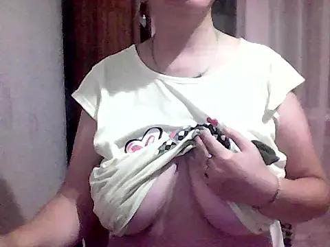 EvelinaRose on StripChat 