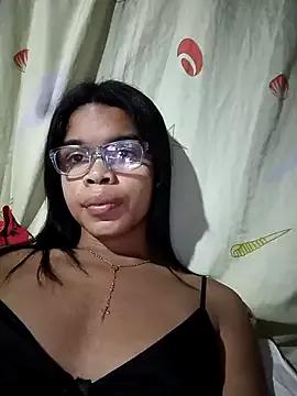 evelyn_wine on StripChat 