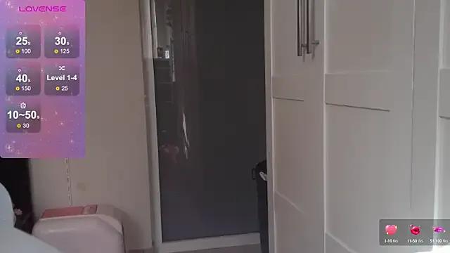 FluffyRainbowKity — Dildo blowjob