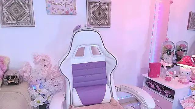 Foxy_Megan — cumshow squirt 
