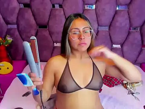 Freya_Miller_ — lets fuck my asshole!!! :ass::devil: