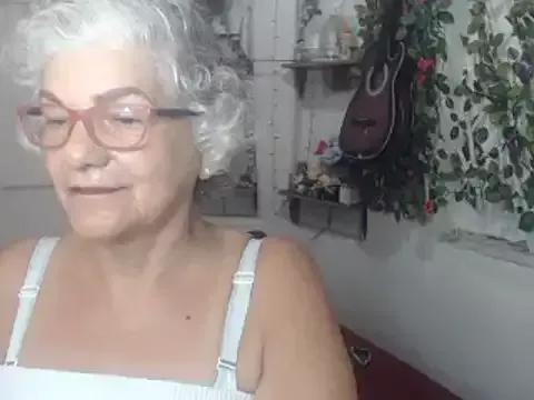 FunnyGrandma on StripChat 