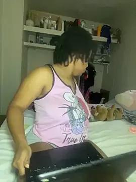 Galaxybabe23 on StripChat 
