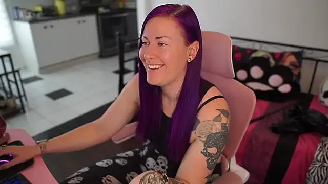 gennyrock on StripChat 
