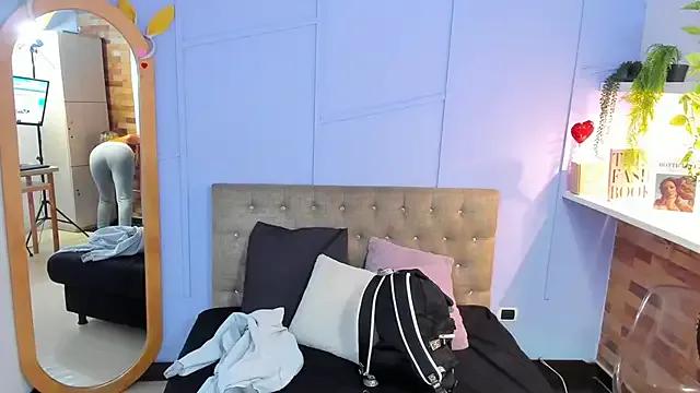 Georgina-coule on StripChat