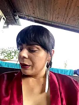 GloriaBlaze on StripChat