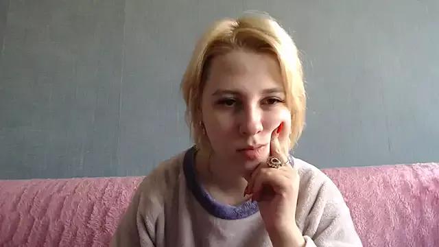 Gussie_Bridie on StripChat 