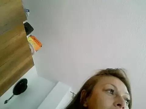 Hanna_Charming on StripChat 