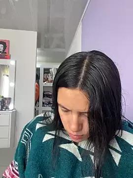 hannahb-e on StripChat 