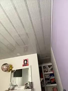 hannahb-e on StripChat 
