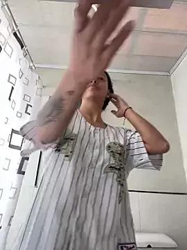 hannahb-e on StripChat 
