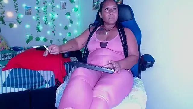 hannapasion on StripChat 