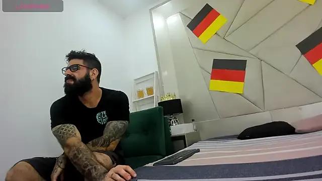 Harald_Smed — lick harald feets