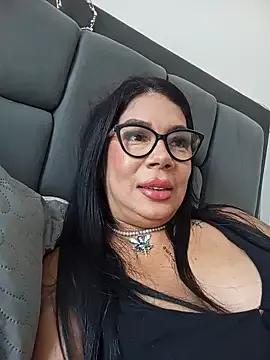 HarrianaTor_ on StripChat