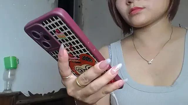 Hatachi_ne12 on StripChat 