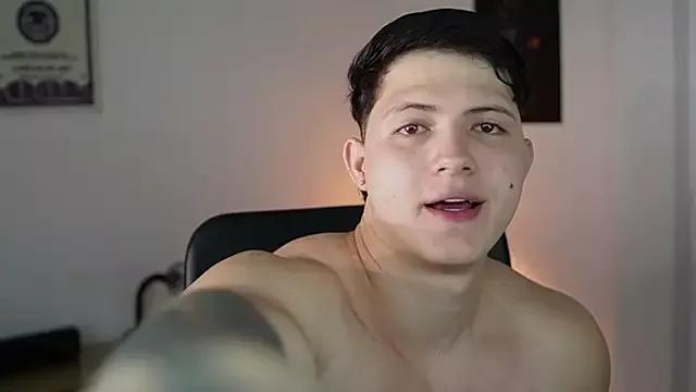 Hazzan_Velez on StripChat 