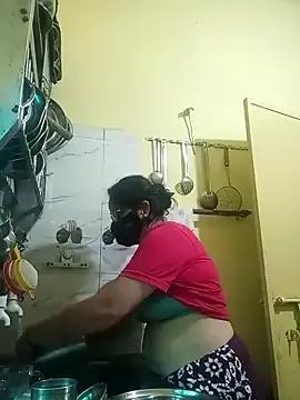 heenage on StripChat 