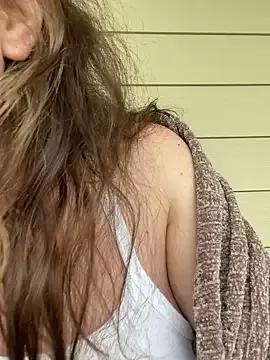 heyitslauren — squatride 12inches in group pvt