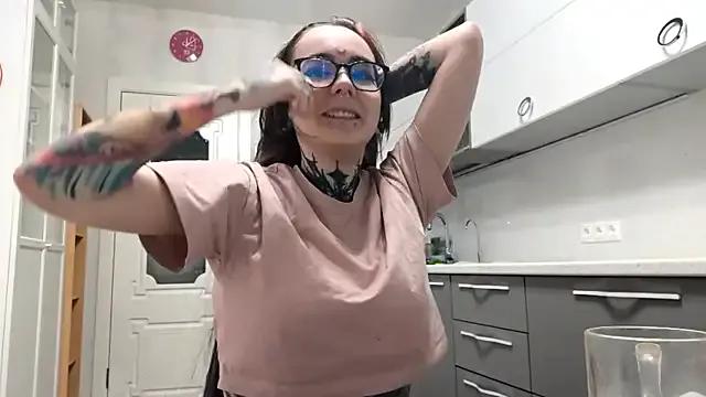 HighelikeGirl on StripChat