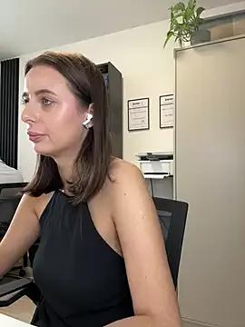 Hii_Lolla on StripChat 