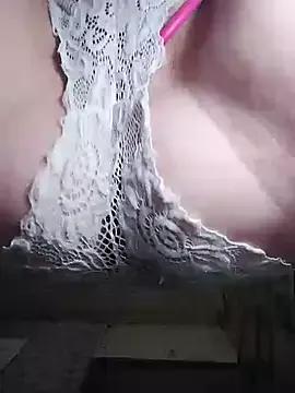 Holly-69 on StripChat 