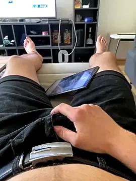 Holly-97 on StripChat 
