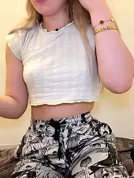 Holly-Glamour on StripChat 