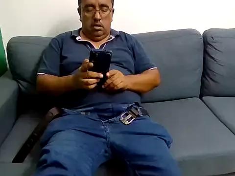 HomHot47 — Eyaculacin