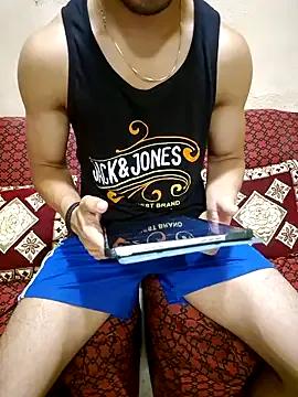 hot_hunk_boy on StripChat
