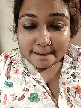 hotbhabhi011 — Flash pussy  1 fingering