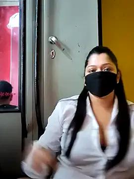 Hottie_couple69 on StripChat 