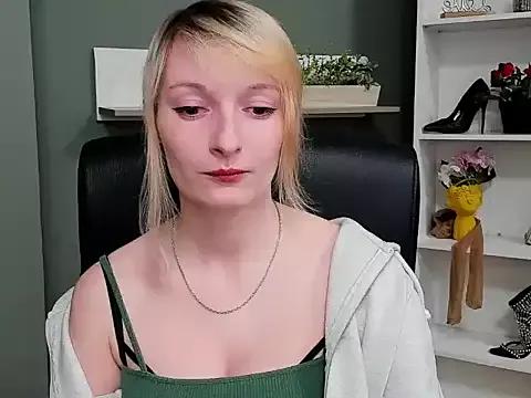 hottieBlair on StripChat 