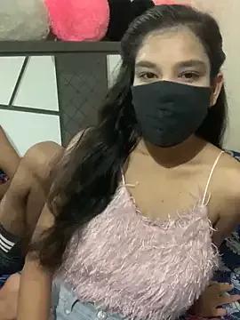 hottiess69 on StripChat 