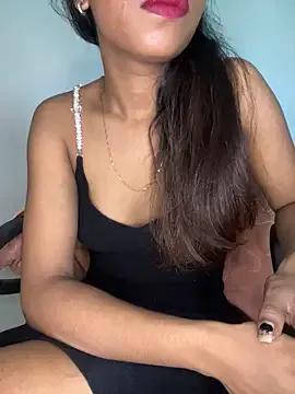 hottiexxxmexxx on StripChat 