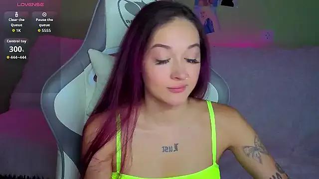 Im_suka on StripChat