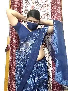 Indian-Indhuja on StripChat 