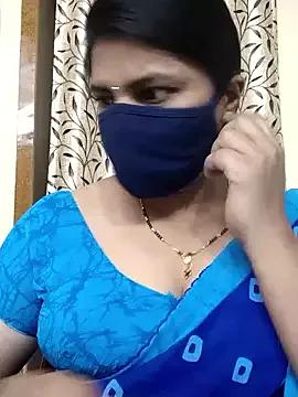 Indian-Indhuja on StripChat 