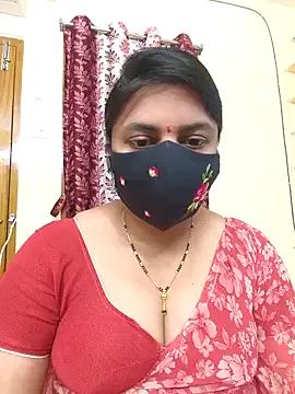 Indian-Indhuja on StripChat 