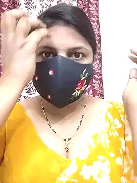 Indian-Indhuja on StripChat 