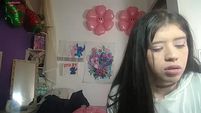 Ingrid_Casas on StripChat