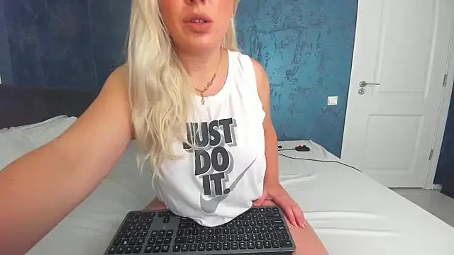 innocent_eva1 on StripChat 