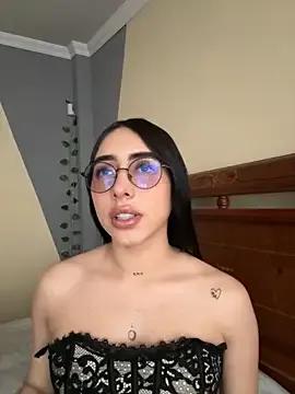 isabella_jade's avatar