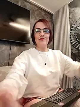 IsisBlake on StripChat 