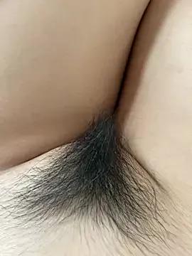 iu_uzZ on StripChat 