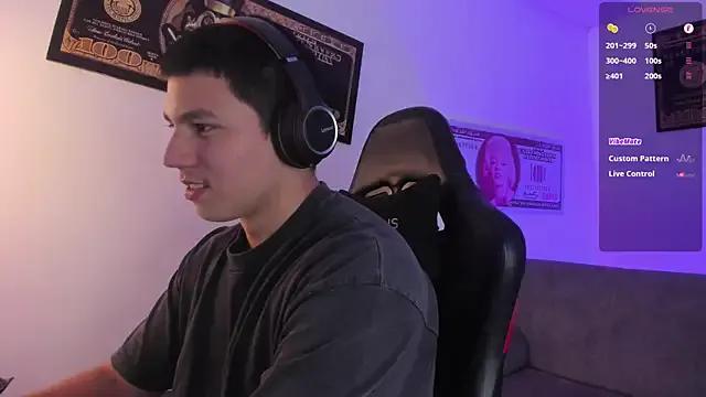 JamesCr_ — Show my wet cock 